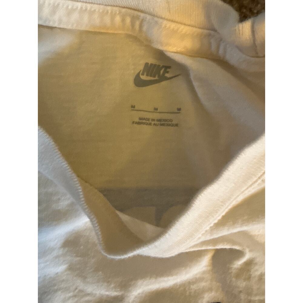 NIKE SPORTSWEAR “NEW YORK NYC” shirt size Medium M - Picture 5 of 5